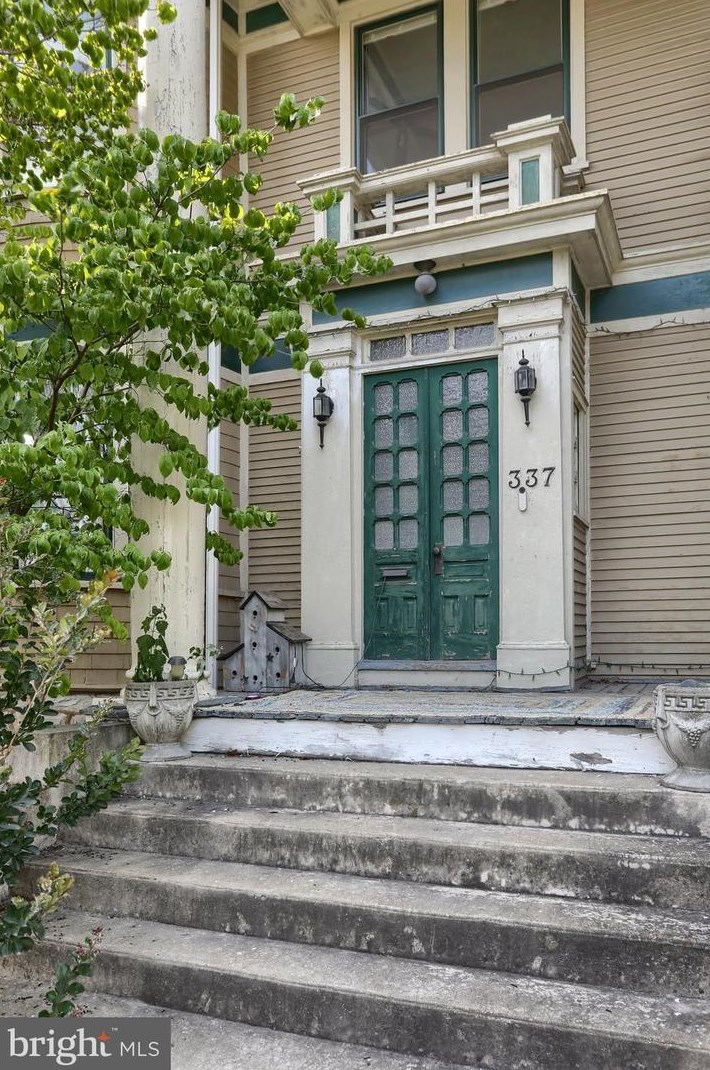 337 Main St, Bellegrove PA 17003-1358 exterior