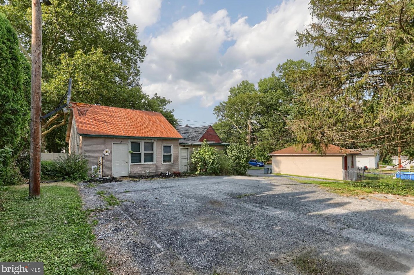 337 Main St, Bellegrove PA 17003-1358 exterior