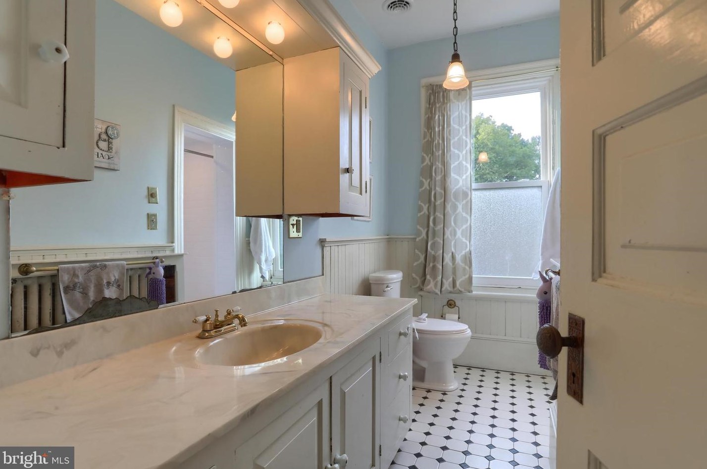 337 Main St, Bellegrove PA 17003-1358 exterior