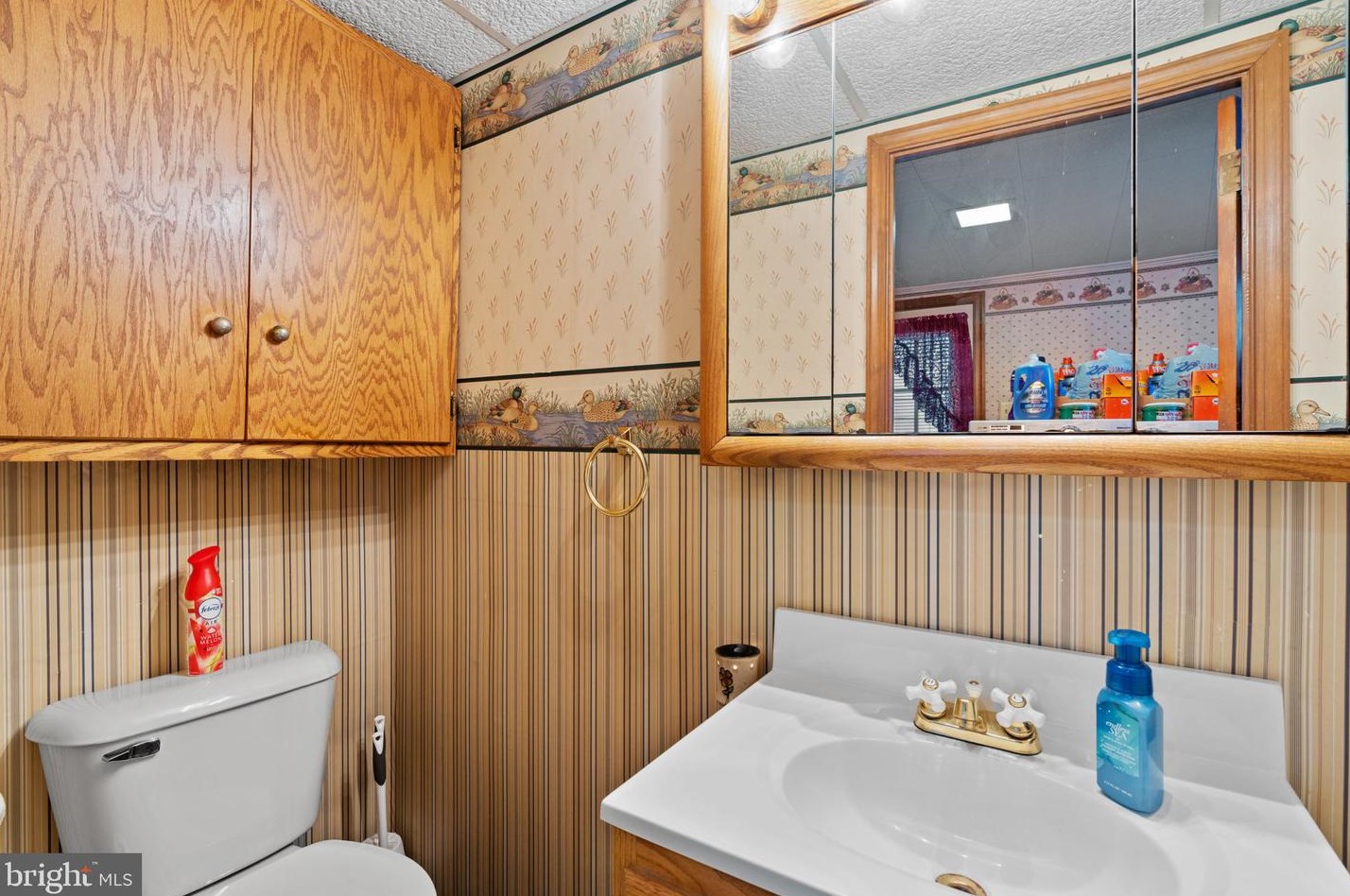 1823 Ctr St, Lebanon PA 17042-4447 exterior