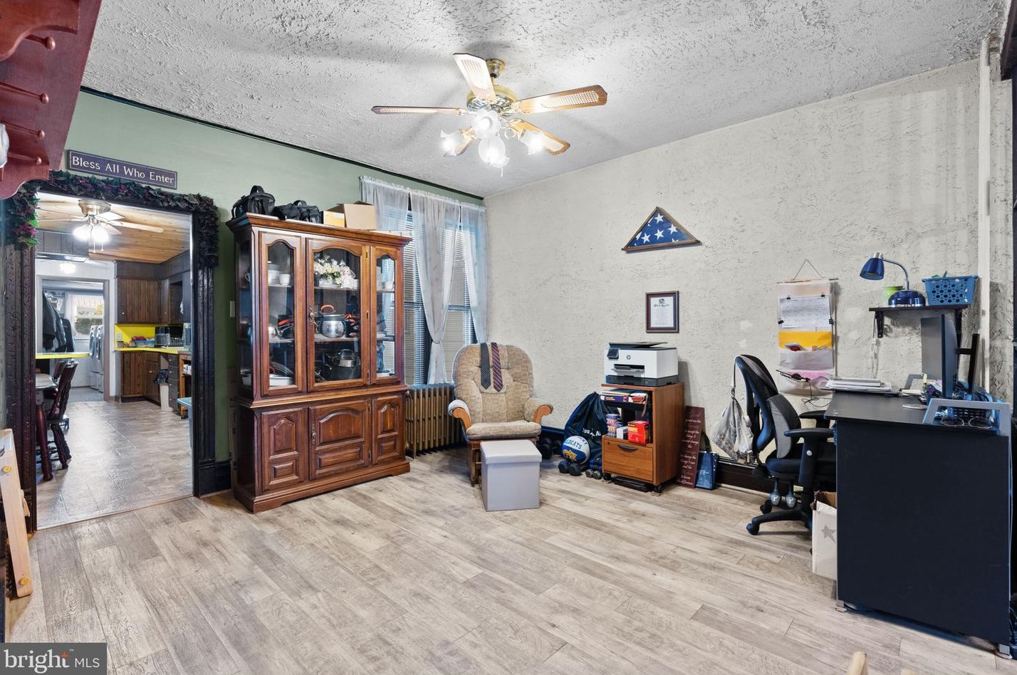 1823 Ctr St, Lebanon PA 17042-4447 exterior