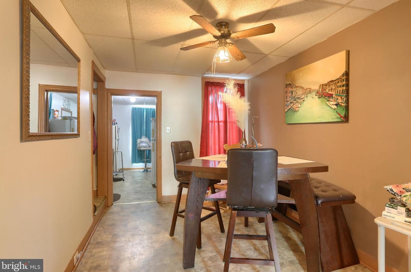 1126 Buttonwood St, Lebanon PA 17046-4928 exterior