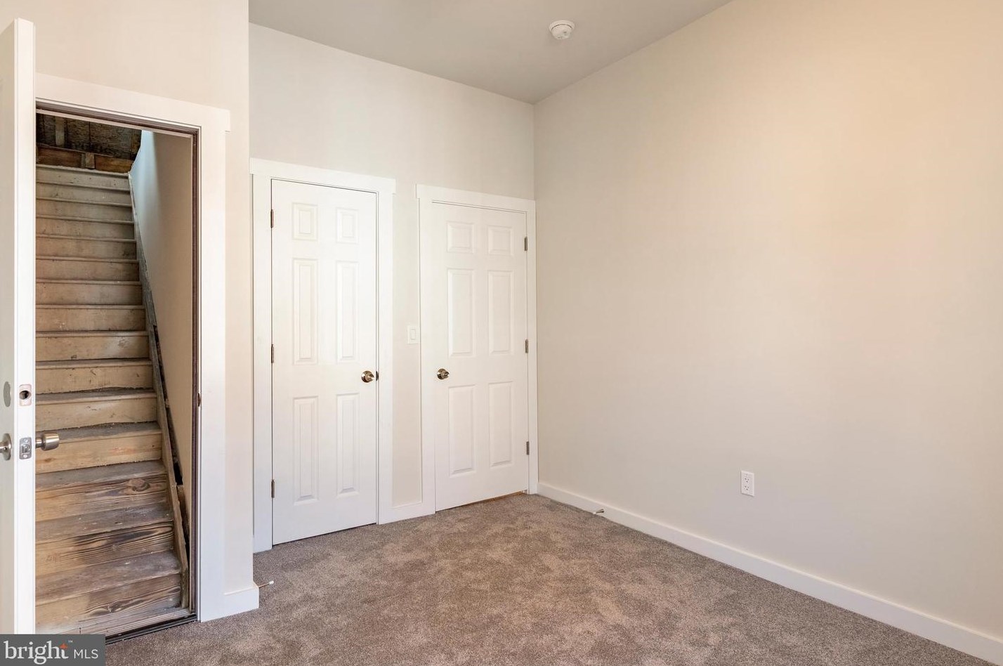 541 8th St, Lebanon PA  17042-6025 exterior