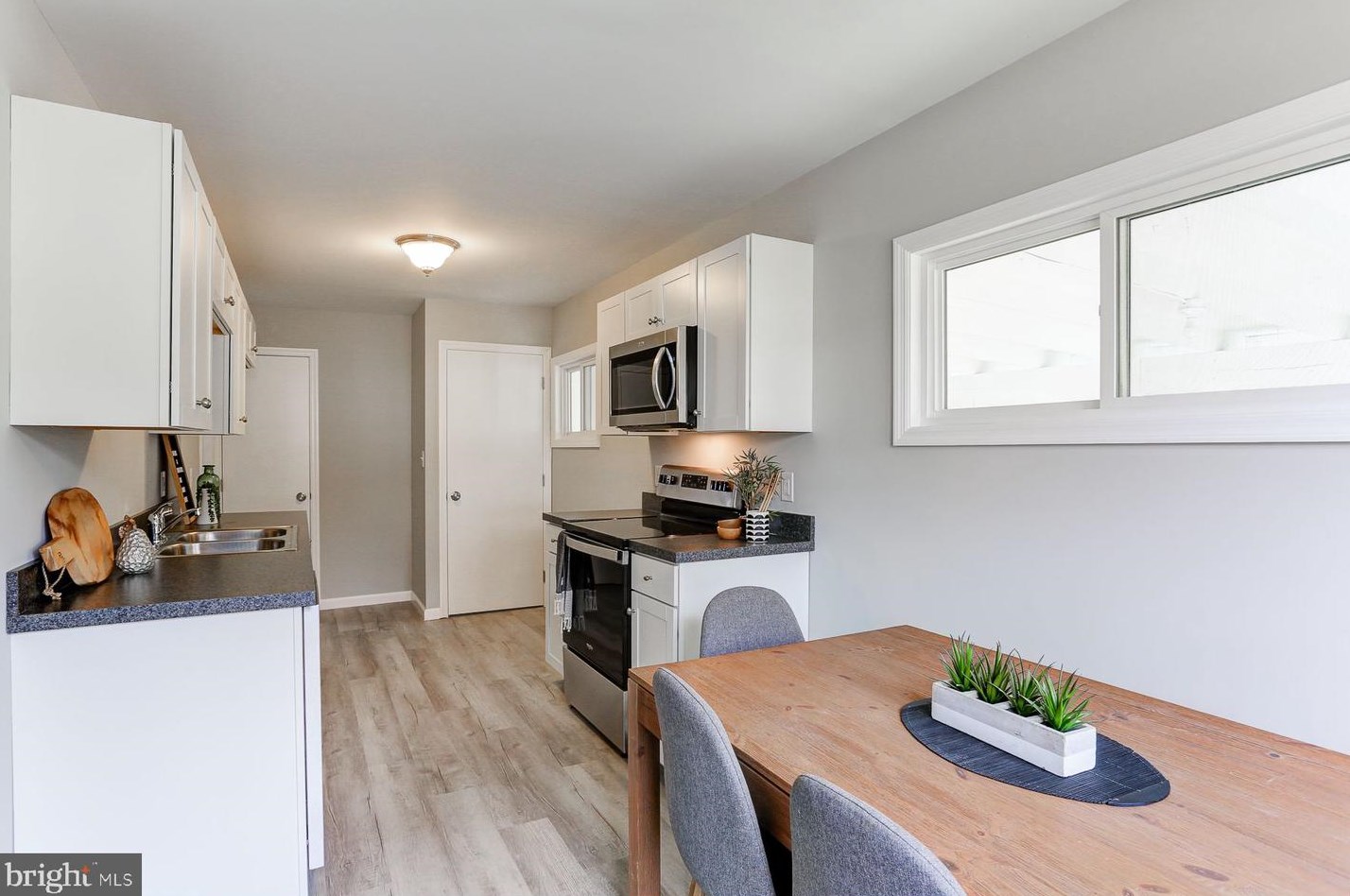 816 Guilford St, Lebanon PA  17046-3433 exterior