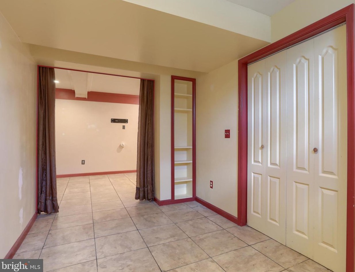 1350 Juniper St, Lebanon PA  17042-6432 exterior