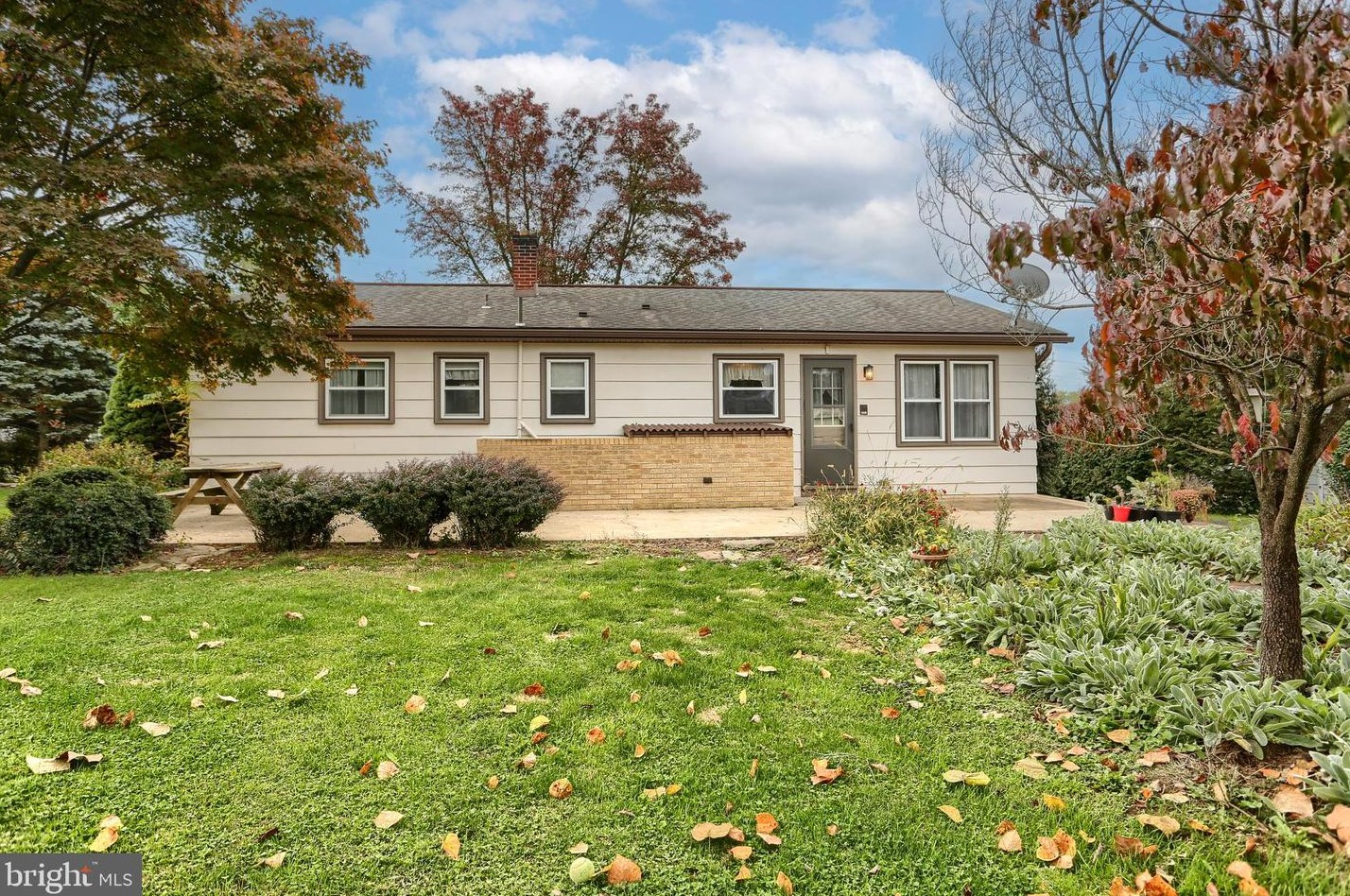 427 Locust St, Lebanon PA  17042-3114 exterior