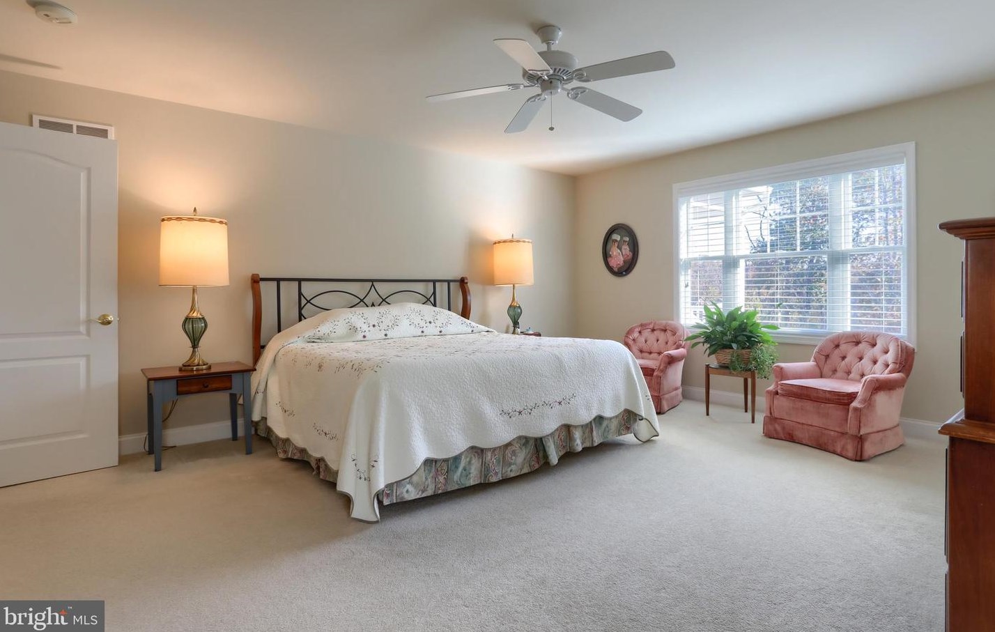 1023 English Dr, Lebanon PA  17042-9267 exterior