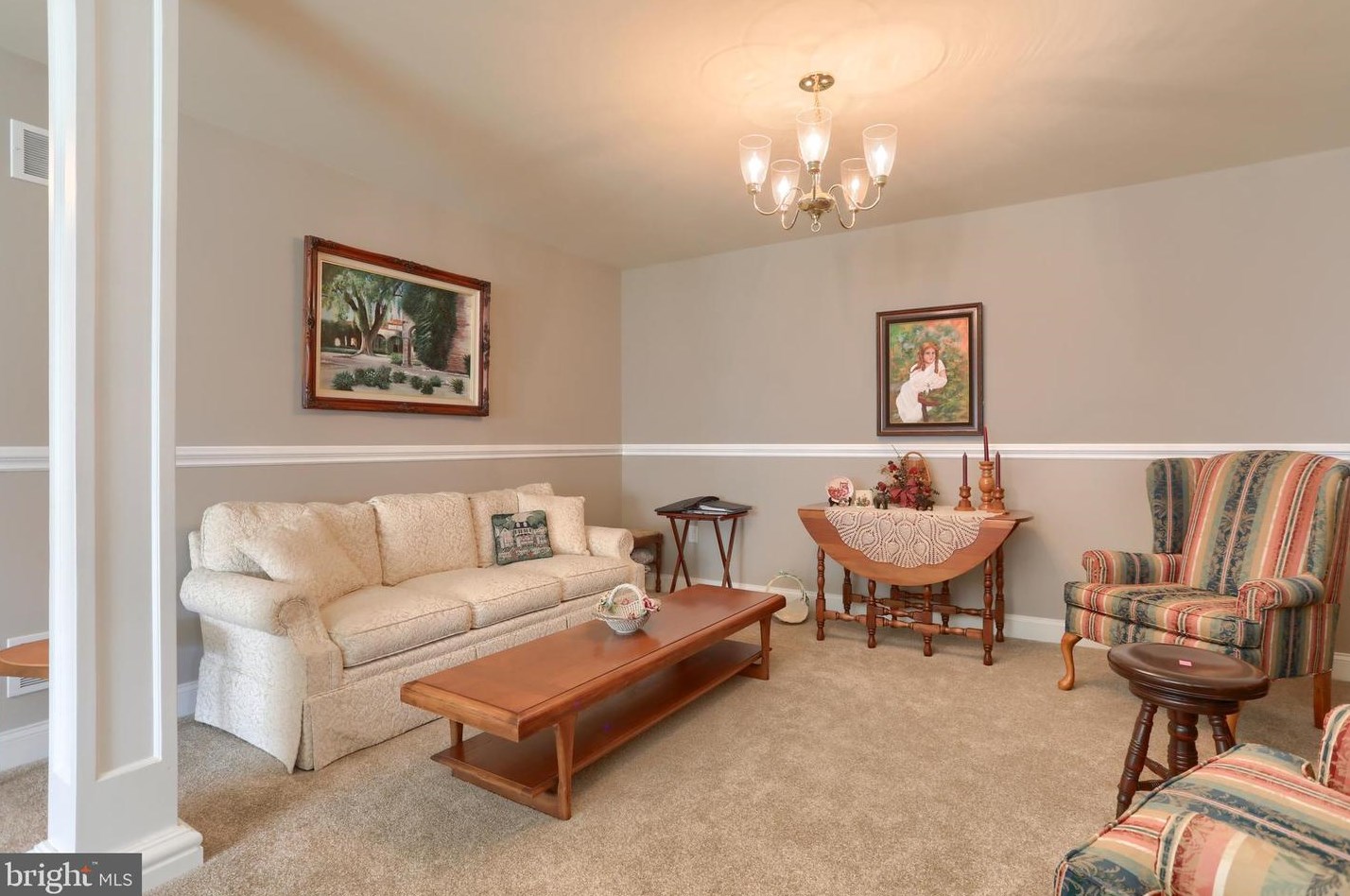 1023 English Dr, Lebanon PA  17042-9267 exterior