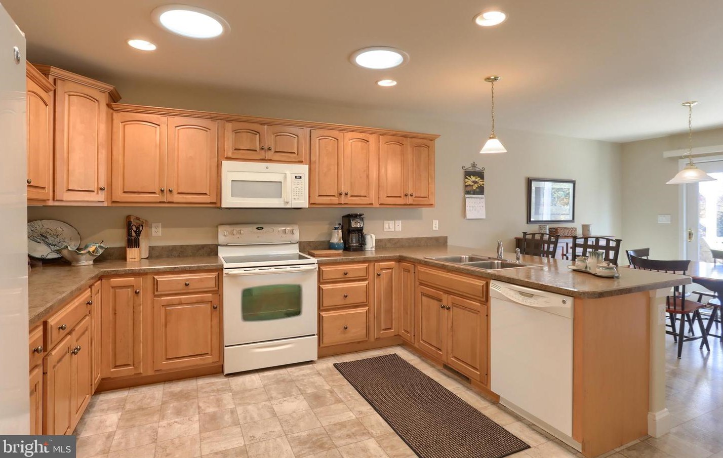 1023 English Dr, Lebanon PA  17042-9267 exterior