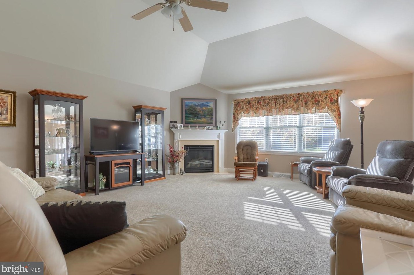 1023 English Dr, Lebanon PA  17042-9267 exterior