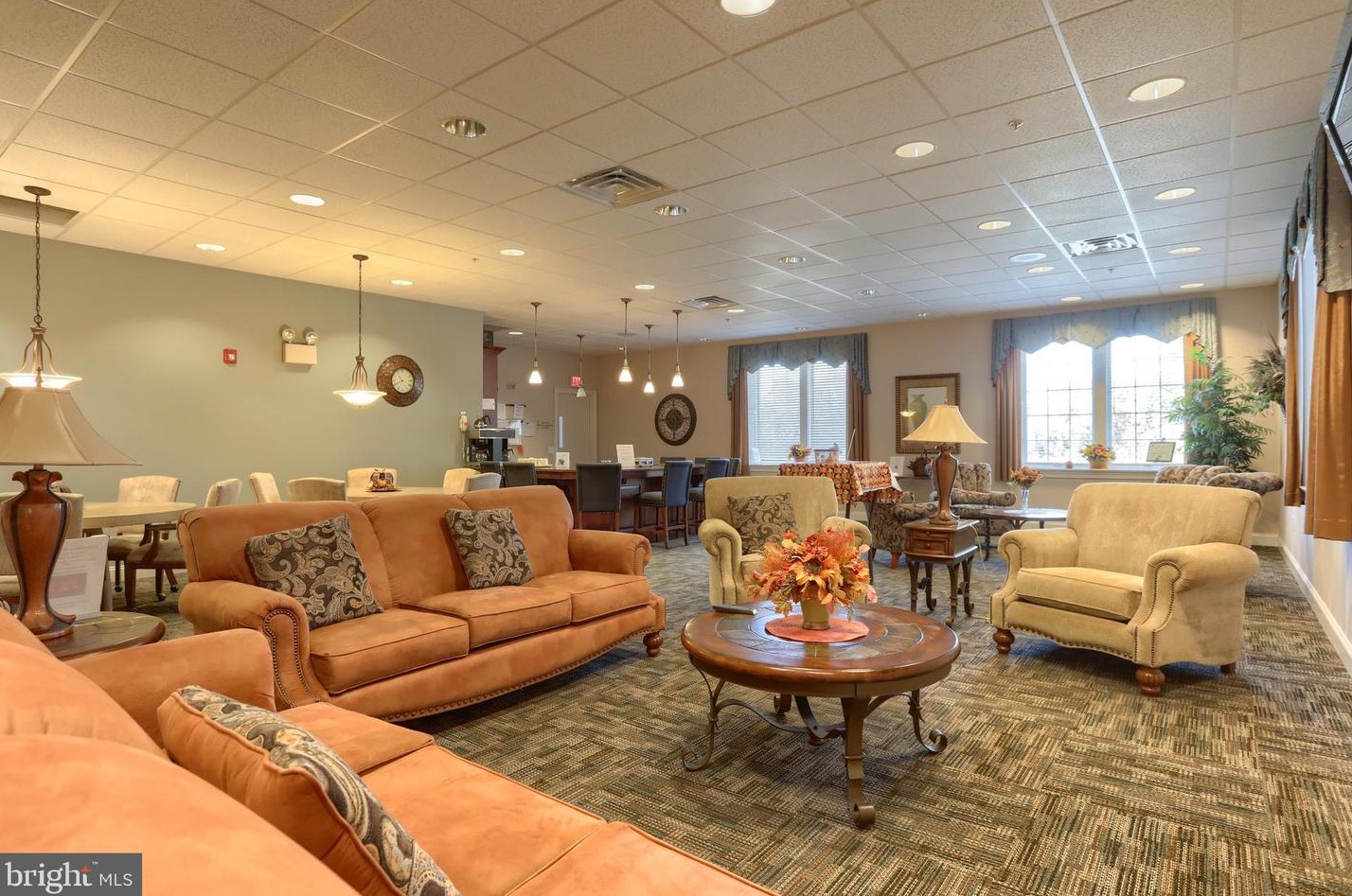 1023 English Dr, Lebanon PA  17042-9267 exterior