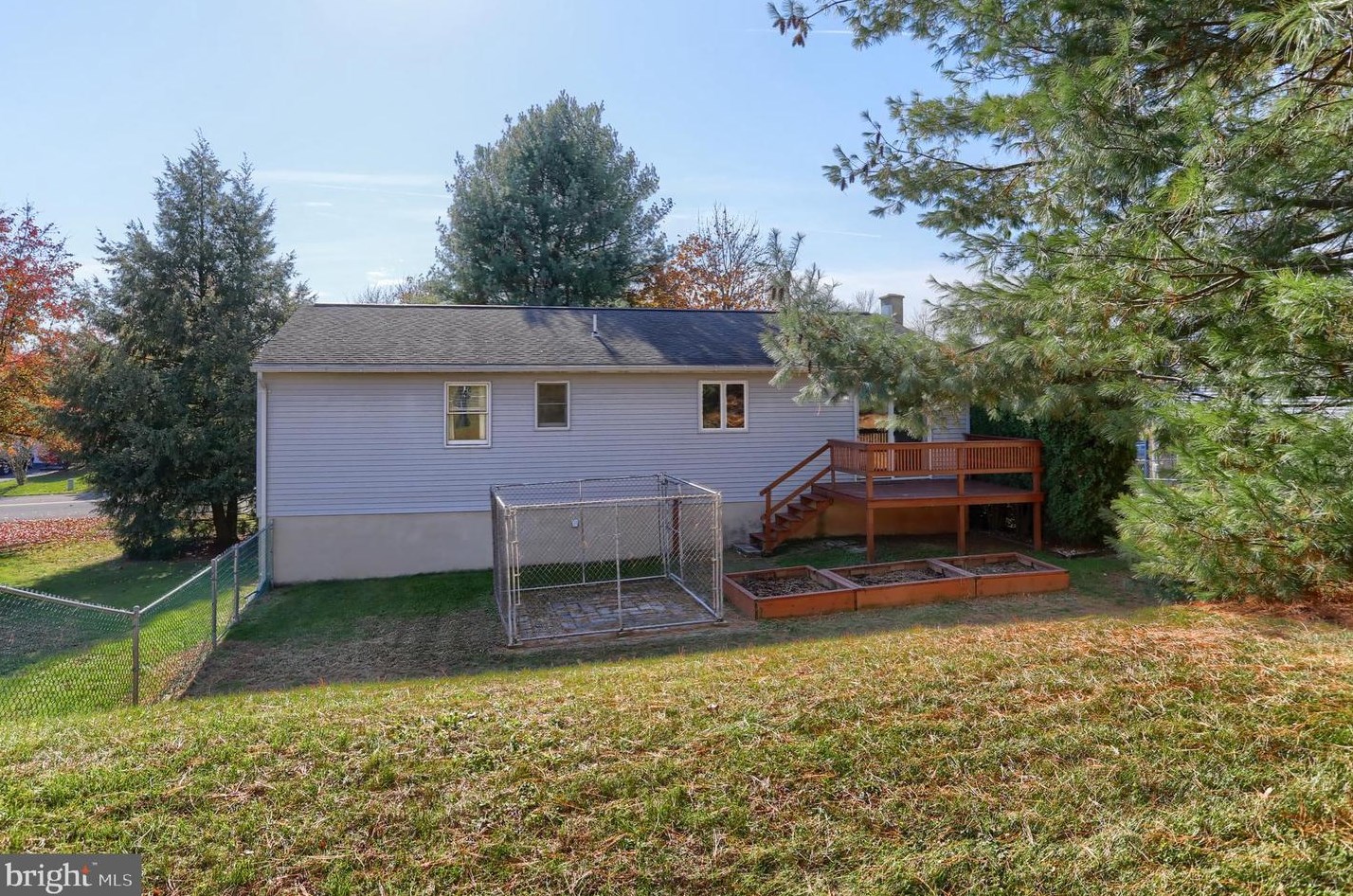 26 Middle Ave, Bordnersville PA  17038-8912 exterior