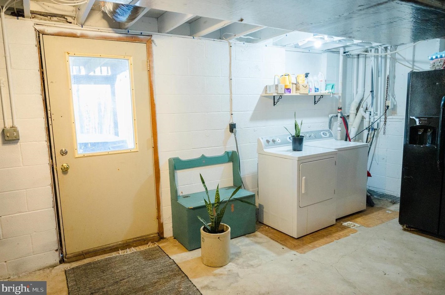 645 Aspen Ln, Lebanon PA  17042-9071 exterior