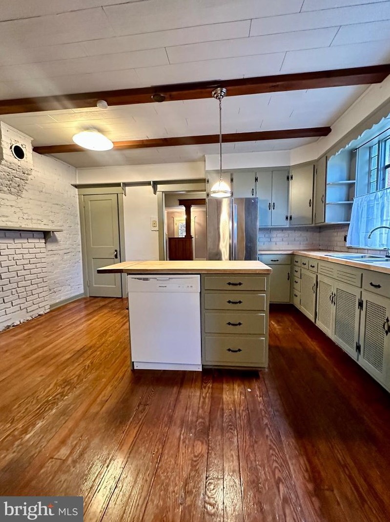 25 Hoke Ave, Lebanon PA  17042-6318 exterior