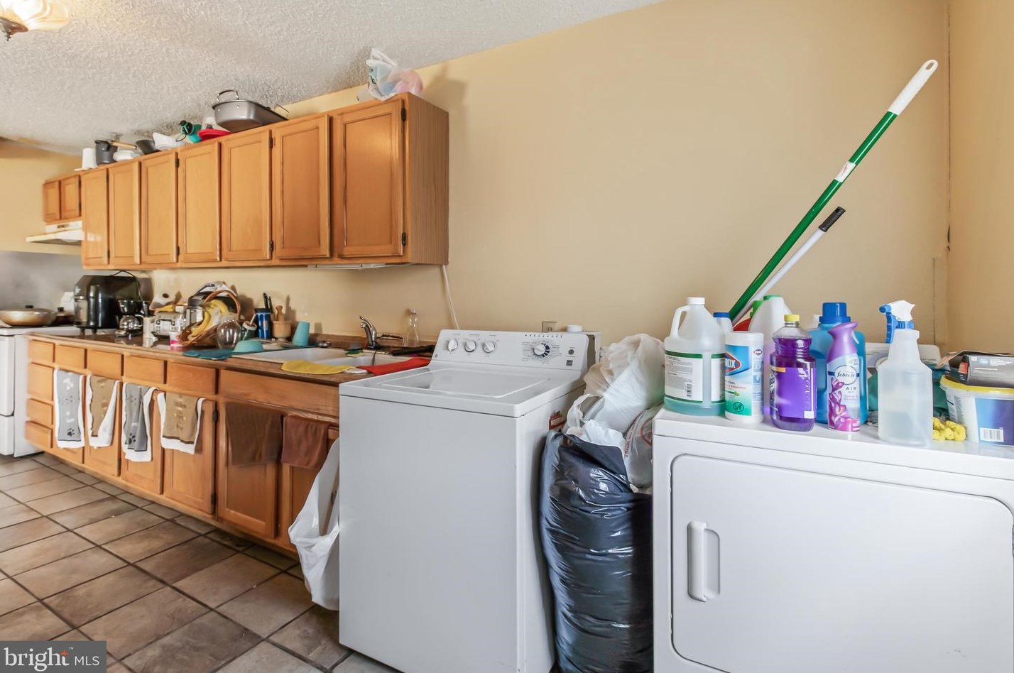 312 9 St, Lebanon PA 17042-5906 exterior