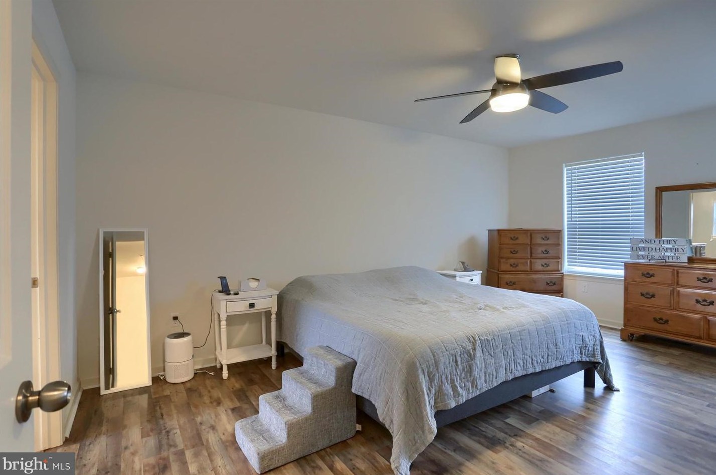 47 Wildflower Cir, Lebanon PA  17046-8122 exterior