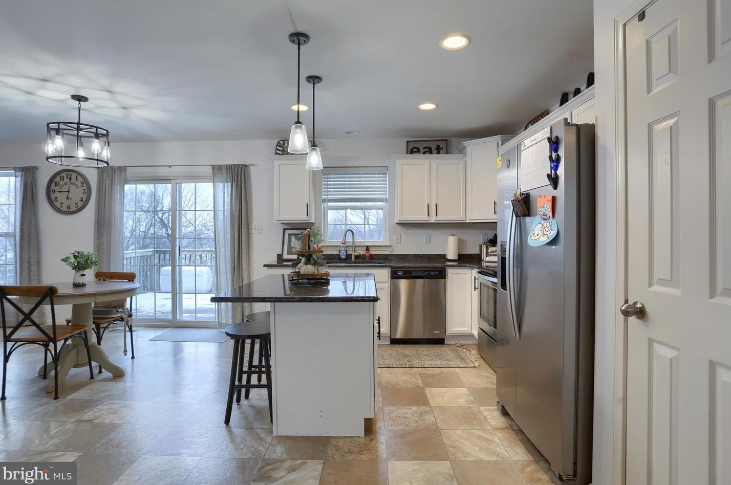 47 Wildflower Cir, Lebanon PA  17046-8122 exterior