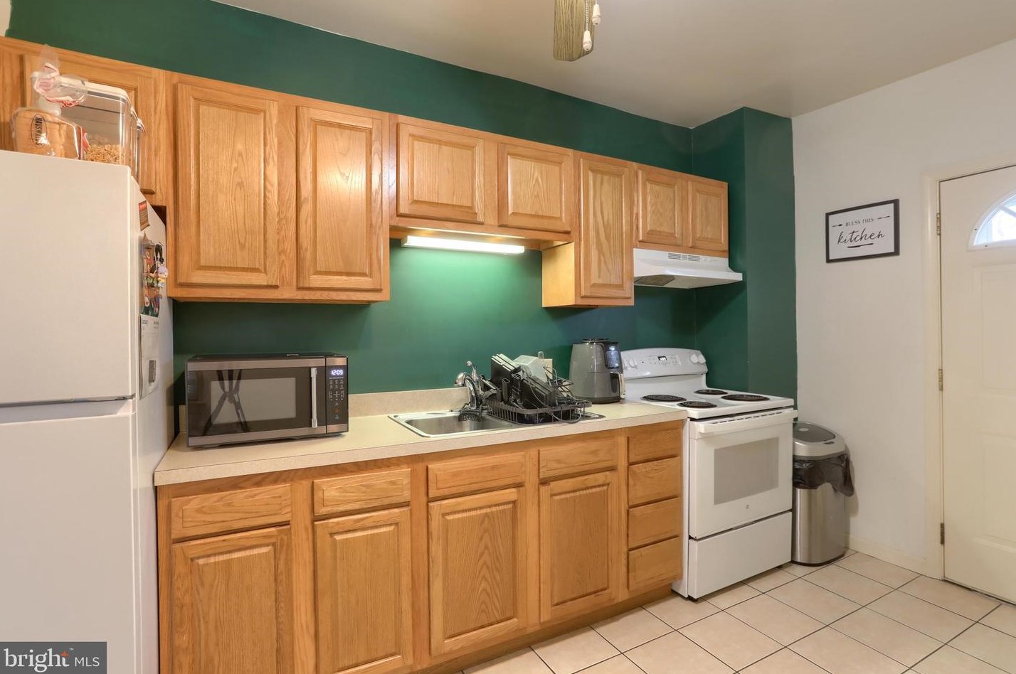 523 Spruce St, Lebanon PA  17046-3542 exterior