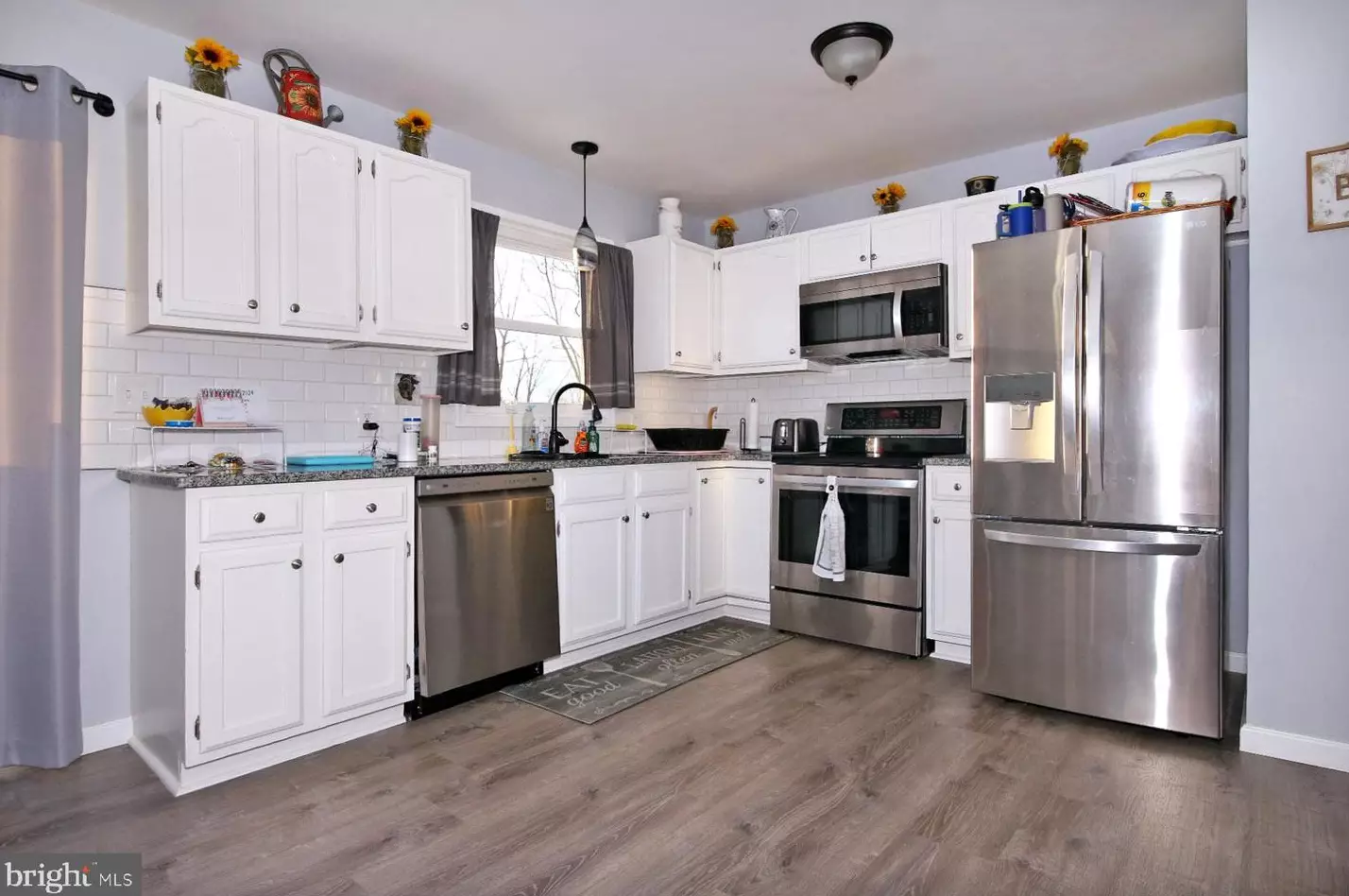 25 Fisher St, Bordnersville PA  17038-9242 exterior
