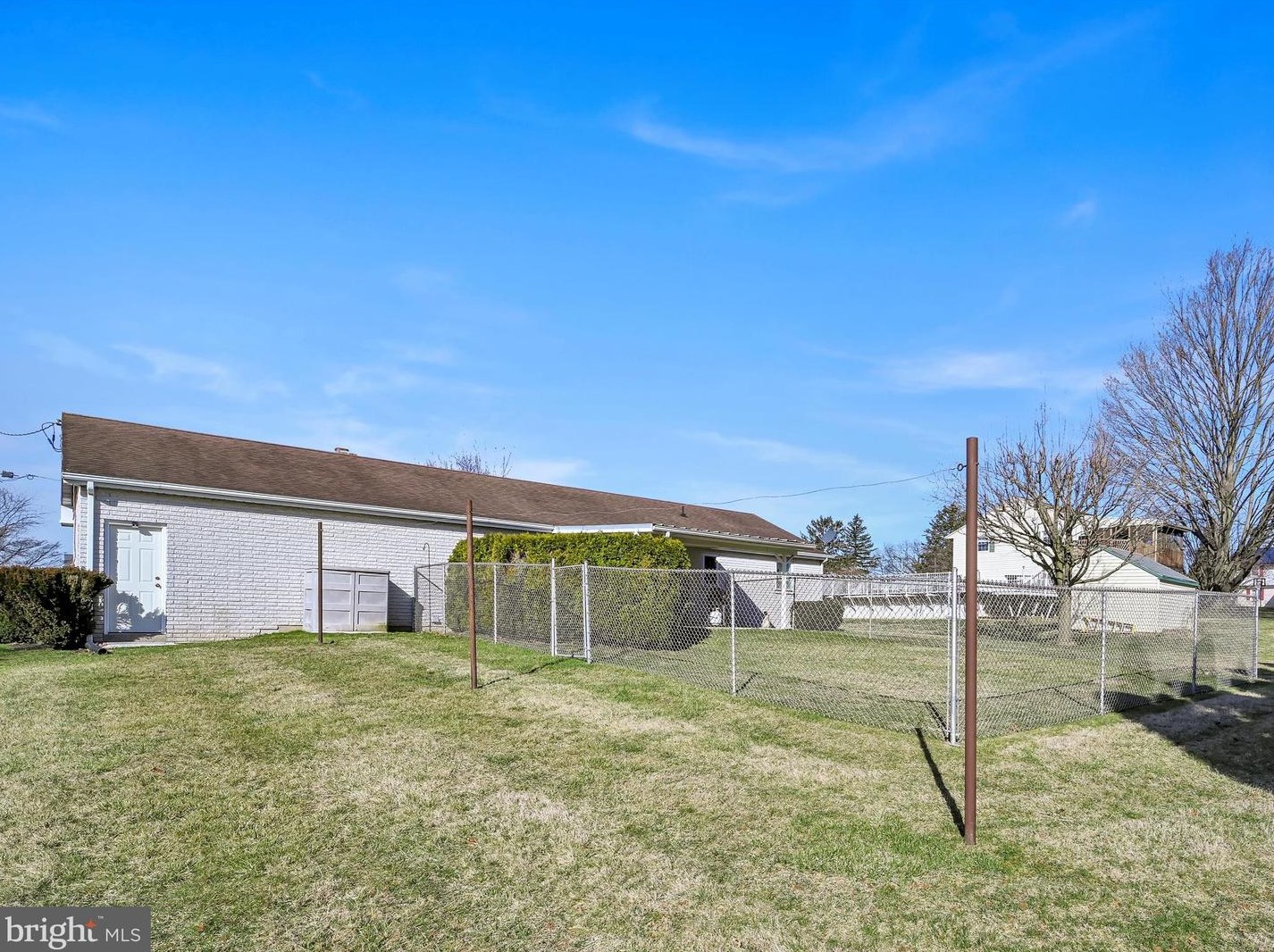 220 Cyrus St, Lebanon PA  17042-2441 exterior