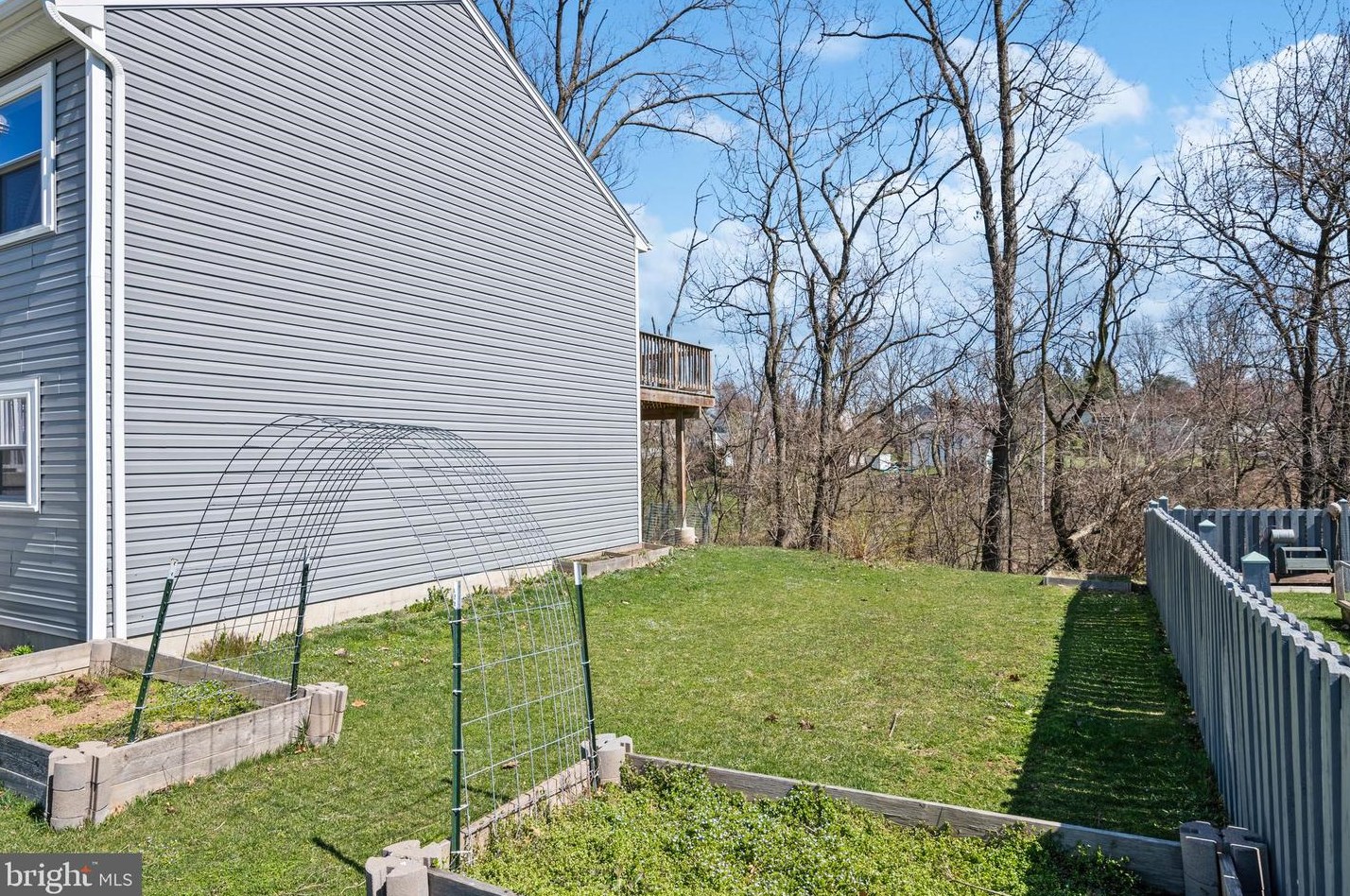 859 Jay St, Lebanon PA  17046-1924 exterior