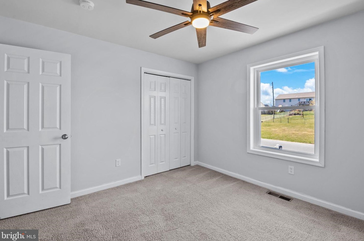 859 Jay St, Lebanon PA  17046-1924 exterior