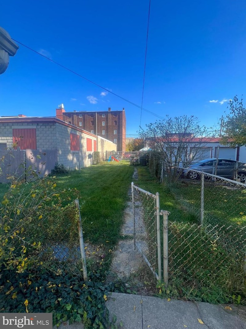 610 9th St, Lebanon PA  17046-3670 exterior