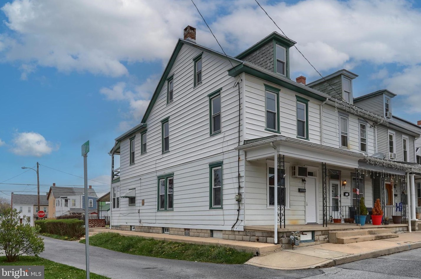 67 Folmer St, Lebanon PA 17042-5633 exterior