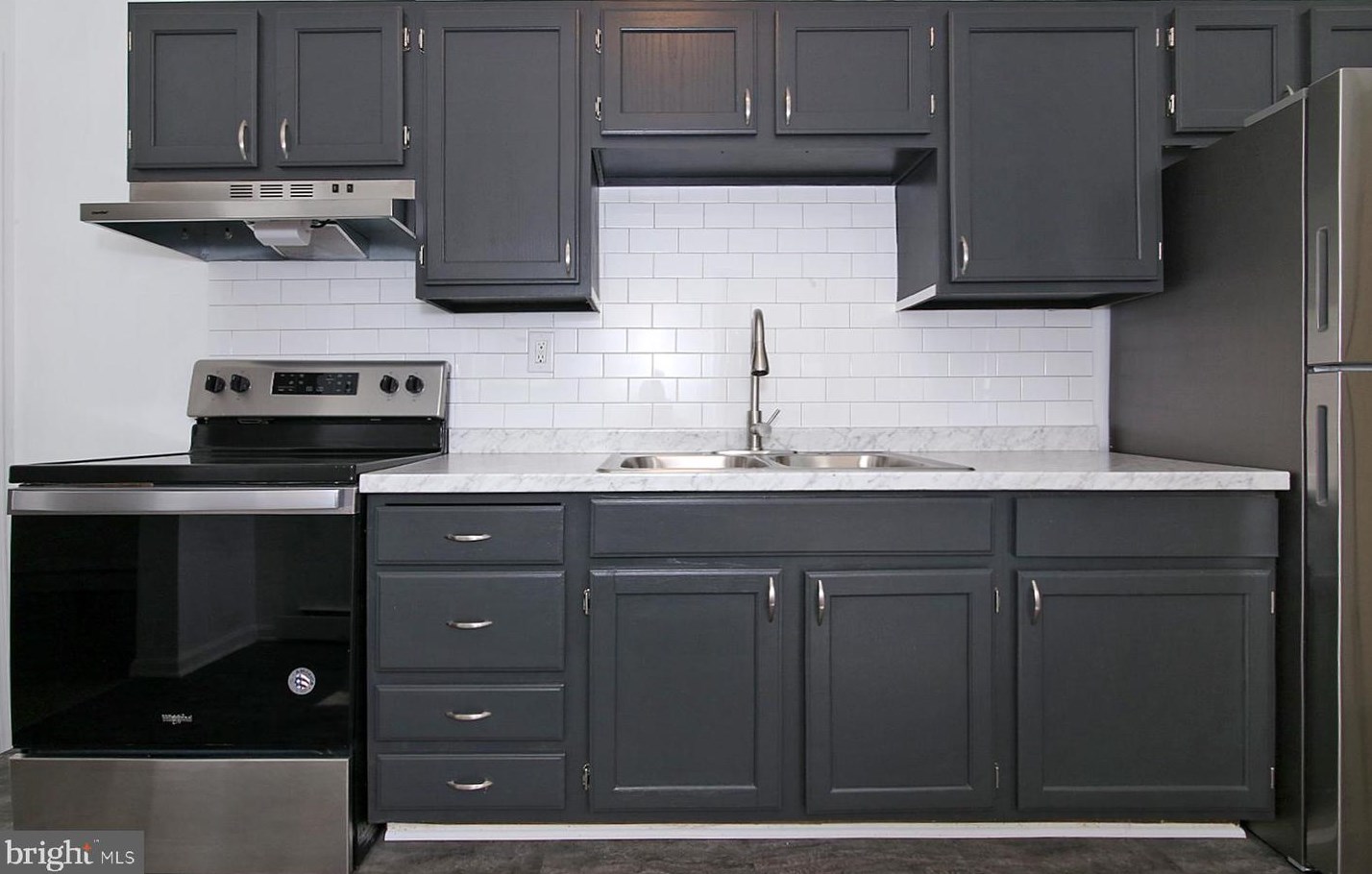 320 9th St, Lebanon PA  17042-5906 exterior