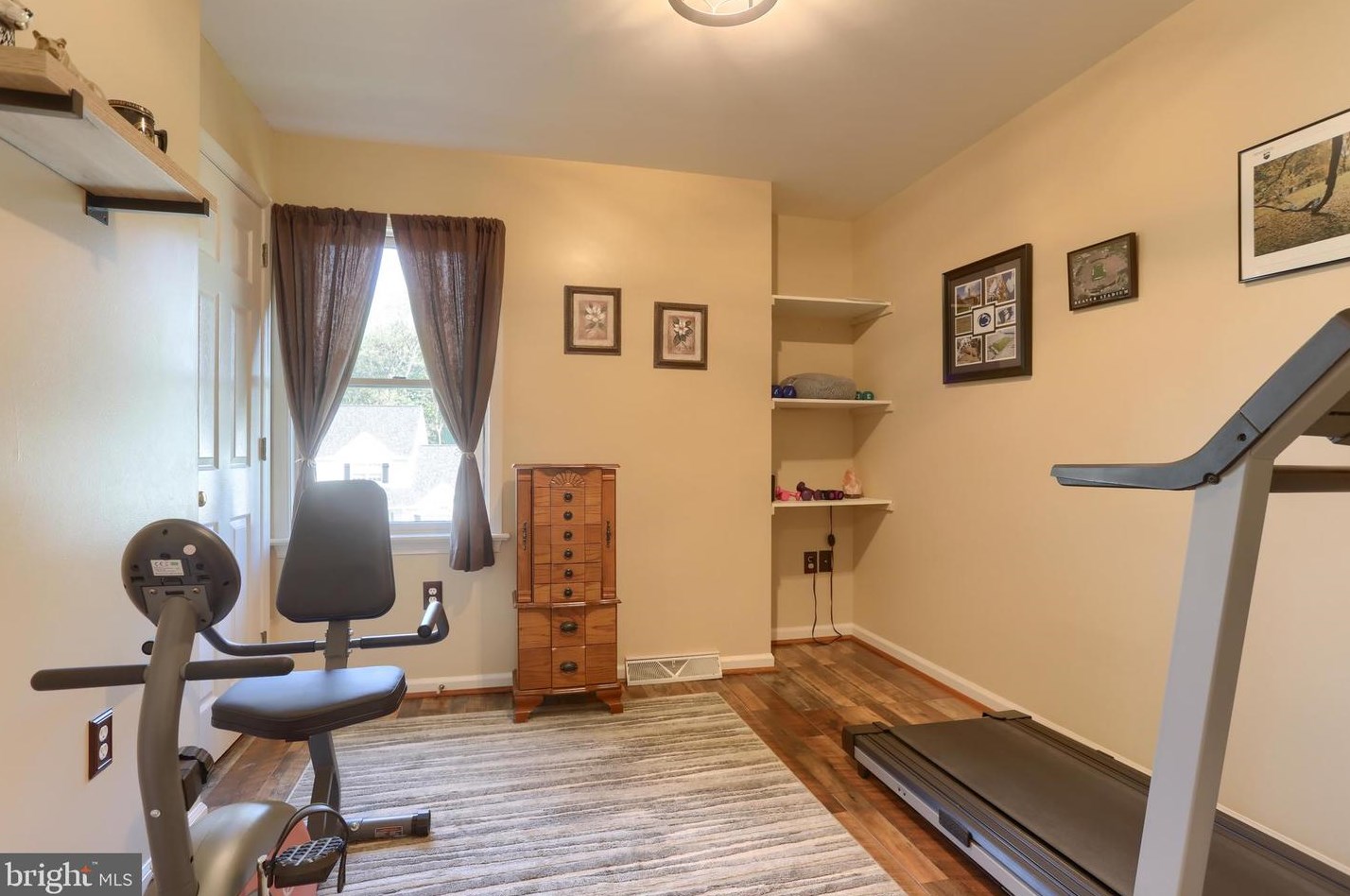 236 Weymouth Dr, Lebanon PA 17042-4159 exterior