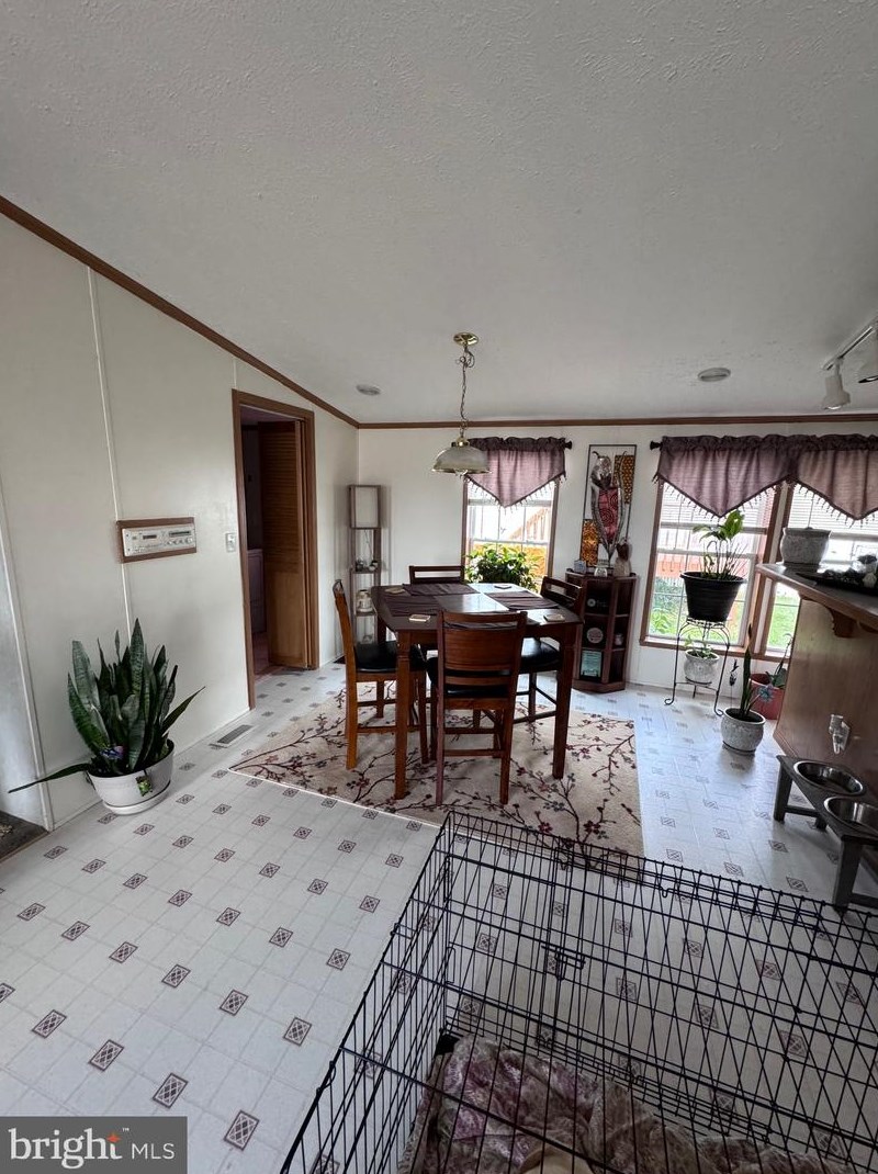 4 Timothy Ave, Lebanon PA 17042-4011 exterior