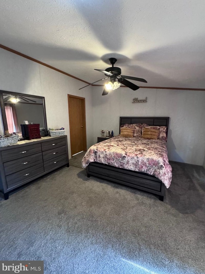 4 Timothy Ave, Lebanon PA 17042-4011 exterior