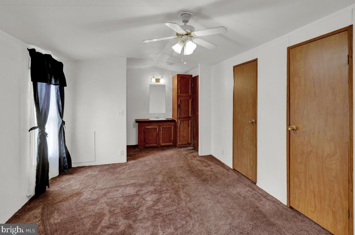 562 Palm City Park, Bellegrove PA 17003-9348 exterior