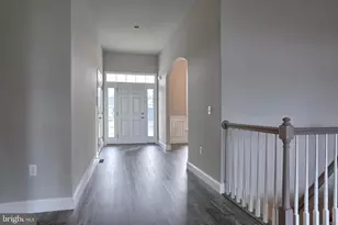 021 Rolling Meadow Rd, Lebanon, PA 17046 - Photo 5