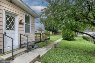 545 E Penn Ave, Cleona, PA 17042 - Photo 3