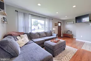 207 W Walnut St, Cleona, PA 17042 - Photo 7