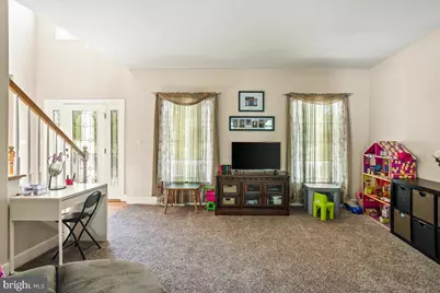 304 Iron Valley Drive, Lebanon, PA 17042 - Photo 9