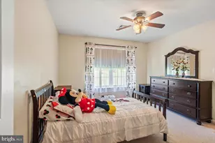 304 Iron Valley Dr, Lebanon, PA 17042 - Photo 37