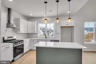 141 Bellflower Ave, Annville, PA 17003 - Photo 3