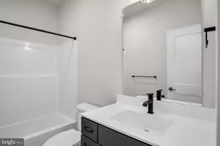 141 Bellflower Ave, Annville, PA 17003 - Photo 13