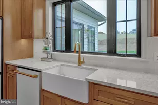 2000 Rolling Meadow Rd, Lebanon, PA 17046 - Photo 21