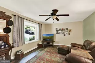 131 Distillery Rd, Newmanstown, PA 17073 - Photo 9