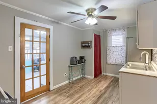 405 S 6th St, Lebanon, PA 17042 - Photo 9