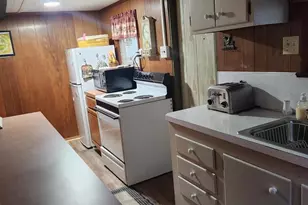 21 Mt Lebanon Dr, Lebanon, PA 17046 - Photo 7