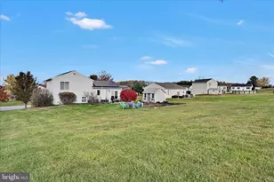 3 Fawnwood Dr, Lebanon, PA 17046 - Photo 27