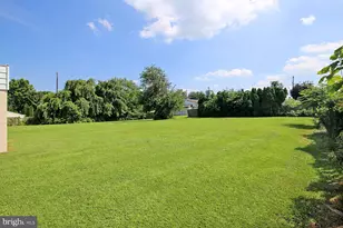 716 E Maple St, Lebanon, PA 17046 - Photo 37