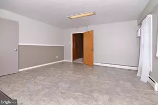 716 E Maple St, Lebanon, PA 17046 - Photo 35