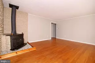 716 E Maple St, Lebanon, PA 17046 - Photo 7