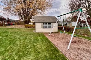 1027 S Green St, Palmyra, PA 17078 - Photo 3