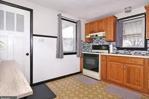 618 Hill St, Lebanon, PA 17046 - Photo 9